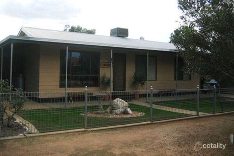 18 Hameister Ave, Loxton, SA 5333