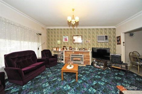 Property photo of 24 Hope Street Kangaroo Flat VIC 3555