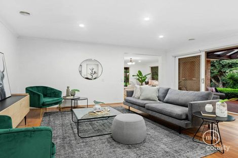 Property photo of 27 Flaxen Hills Road Doreen VIC 3754