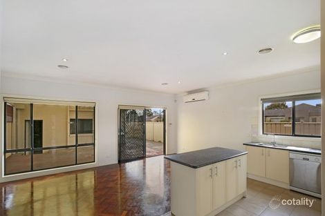 Property photo of 2 Reedy Lake Mews Epping VIC 3076