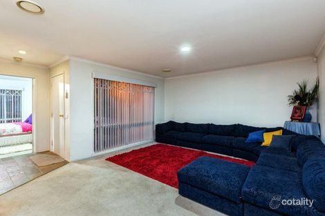 Property photo of 2 Kacatica Place Brookfield VIC 3338