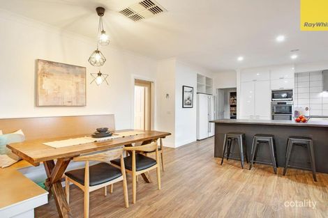 Property photo of 6 John Paul Drive Hillside VIC 3037