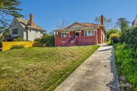 13 ROCHESTER RD, CANTERBURY, VIC 3126