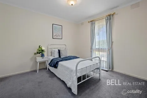 Property photo of 1B Devon Avenue Cockatoo VIC 3781