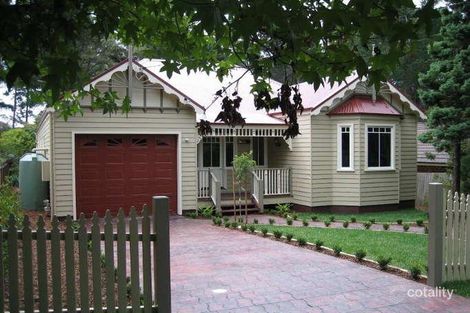 18 Belvidere Ave, Blackheath, NSW 2785