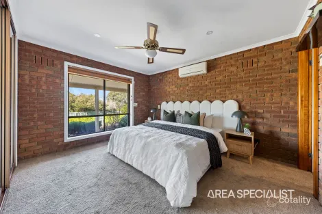 Property photo of 159 Ahern Road Pakenham VIC 3810