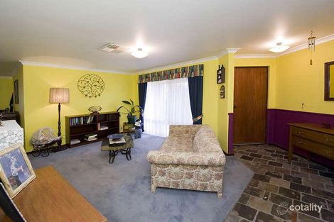 Property photo of 6 Banyo Court Maddington WA 6109