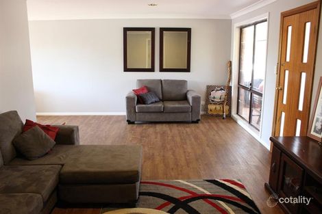 Property photo of 24 Pegasus Place Dubbo NSW 2830