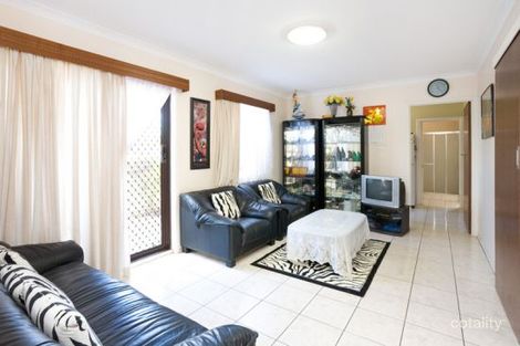 135 Granadilla St, Macgregor, QLD 4109