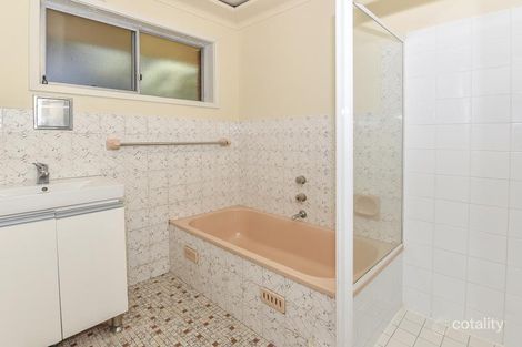 Property photo of 10 Lemon Tree Street Wyoming NSW 2250