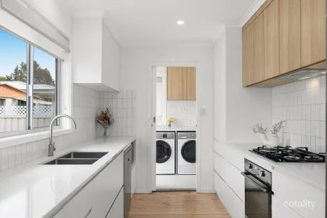 Property photo of 10 Cook Road Killarney Vale NSW 2261