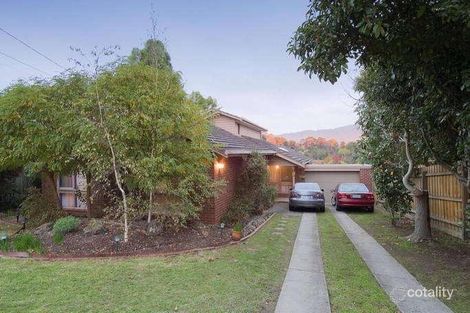 Property photo of 90 Winyard Drive Mooroolbark VIC 3138