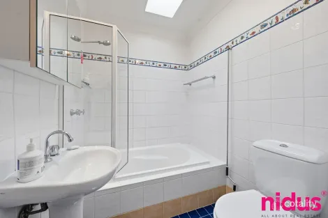 Property photo of 34 Neriba Crescent Whalan NSW 2770