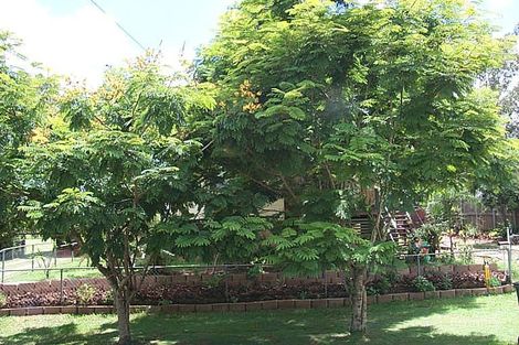 32 Cooneanna St, Bundamba, QLD 4304