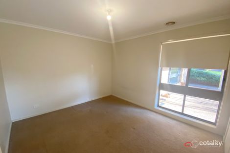 Property photo of 82 Maple Road Lake Albert NSW 2650