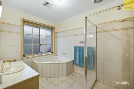 Property photo of 9 Swans Road Darley VIC 3340