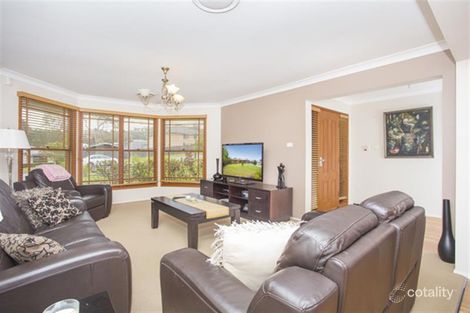 Property photo of 3 Carellen Close Bolwarra Heights NSW 2320