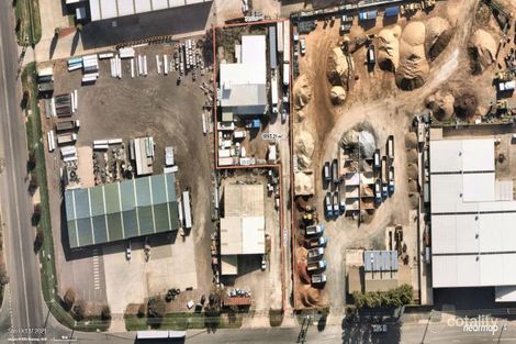 11 Arnott St, Hume, ACT 2620