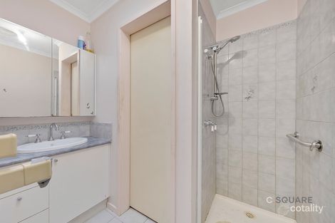 Property photo of 4 Verwood Court Craigieburn VIC 3064