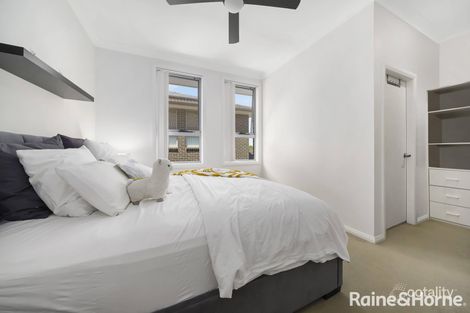 Property photo of 2 Buttercup Street Macquarie Fields NSW 2564