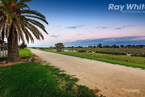 Property photo of 14 Riverside West Patterson Lakes VIC 3197