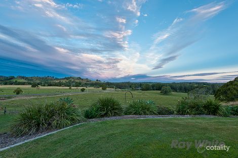 Property photo of 8 Tamarind Court Dayboro QLD 4521