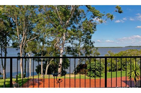 Property photo of 14 Waterfront Easement Redland Bay QLD 4165