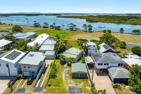 Property photo of 2 Bent Street Yamba NSW 2464