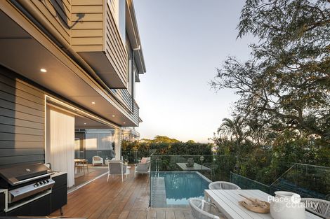 Property photo of 66 Newman Avenue Camp Hill QLD 4152