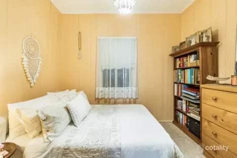 Property photo of 2 Bent Street Yamba NSW 2464