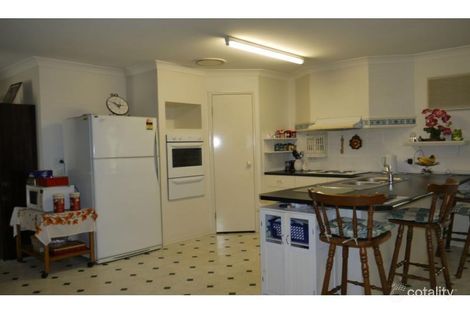 Property photo of 2 Weymouth Street Bundamba QLD 4304