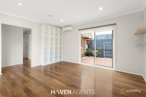 Property photo of 2/30 Ludstone Street Hampton VIC 3188