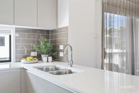 Property photo of 18/21 Kersley Road Kenmore QLD 4069