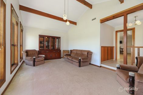 Property photo of 3 Bremen Court Keilor Downs VIC 3038