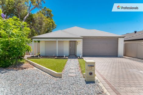 25 William St, Wattle Grove, WA 6107