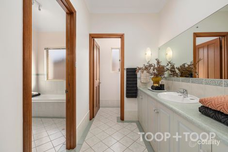 Property photo of 10 Rowland Road Magill SA 5072