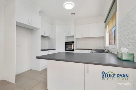 Property photo of 3/30 Echuca Road Rochester VIC 3561