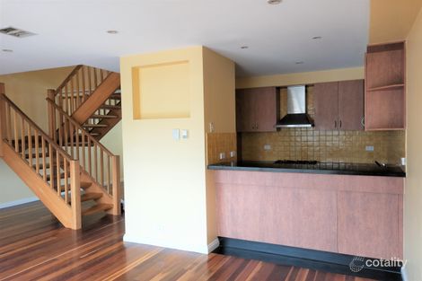 6 Shakespeare Gr, Northcote, VIC 3070