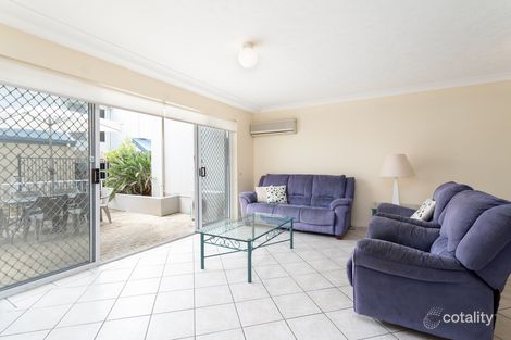 Property photo of 4/6 Back Street Biggera Waters QLD 4216