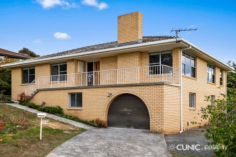 Property photo of 6 Surf Parade Blackmans Bay TAS 7052