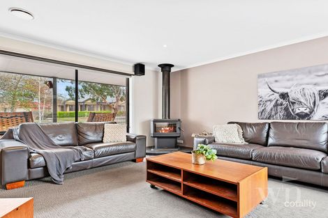 Property photo of 14 Aimee Court Mornington VIC 3931