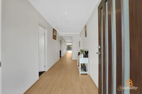 Property photo of 14 Wendy Way Tarneit VIC 3029