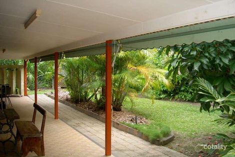 Property photo of 5 Egmont Close Clifton Beach QLD 4879