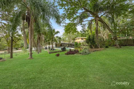 Property photo of 18 Cairns Road Camira QLD 4300