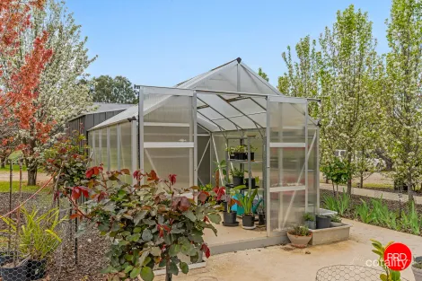 Property photo of 378 Pinjarra Drive Lockwood South VIC 3551