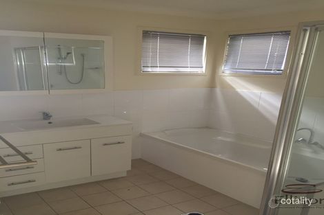 Property photo of 2/2 Auburn Court Ormeau QLD 4208