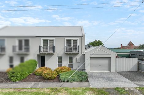 Property photo of 2/10 Adeney Street Camperdown VIC 3260