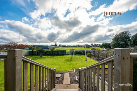 Property photo of 18 Saundridge Road Cooee TAS 7320