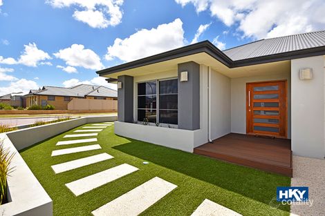 Property photo of 9 Melnik Street Caversham WA 6055