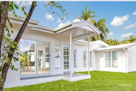 25 Kavieng St, Trinity Beach, QLD 4879